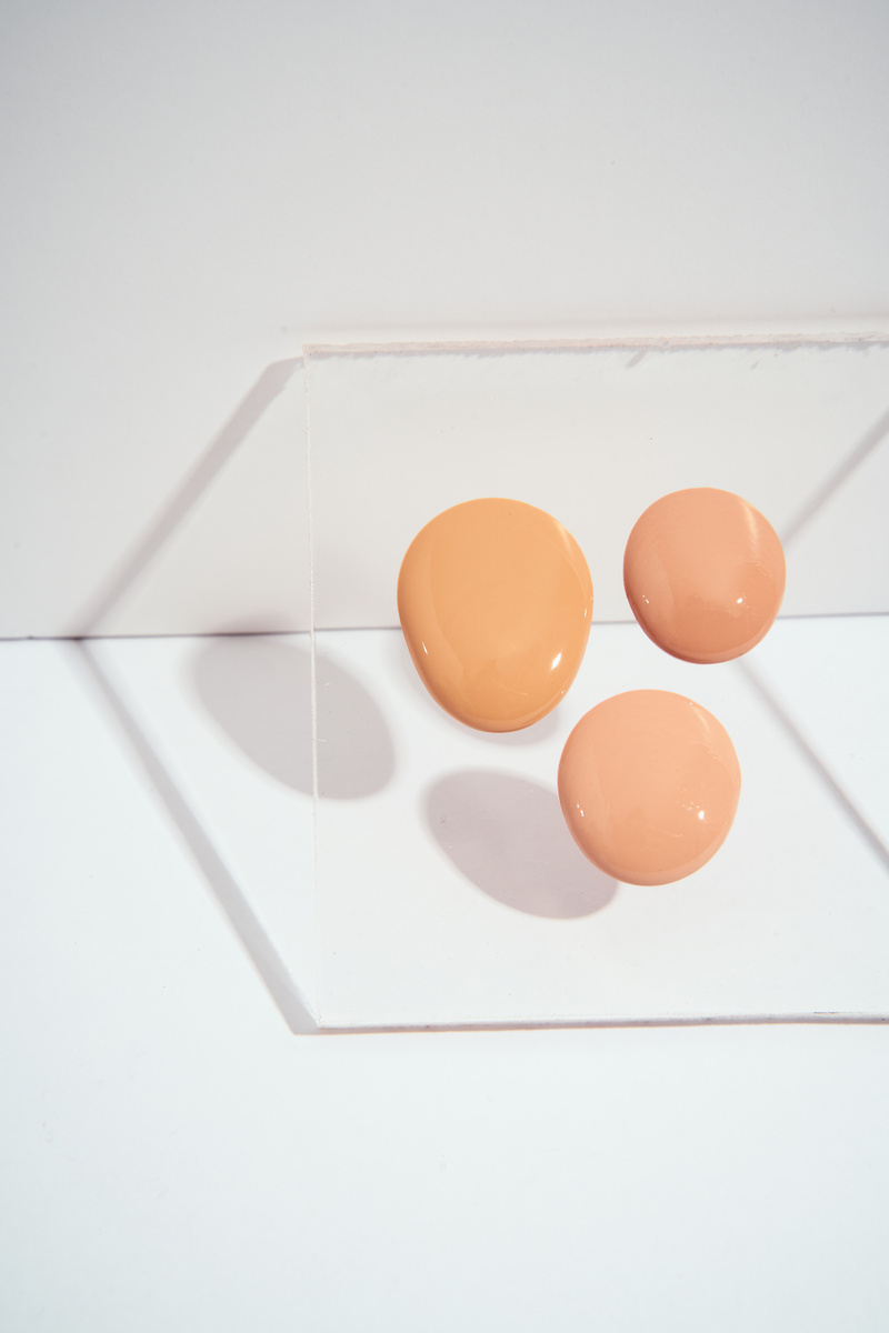 Liquid Foundation on Glass